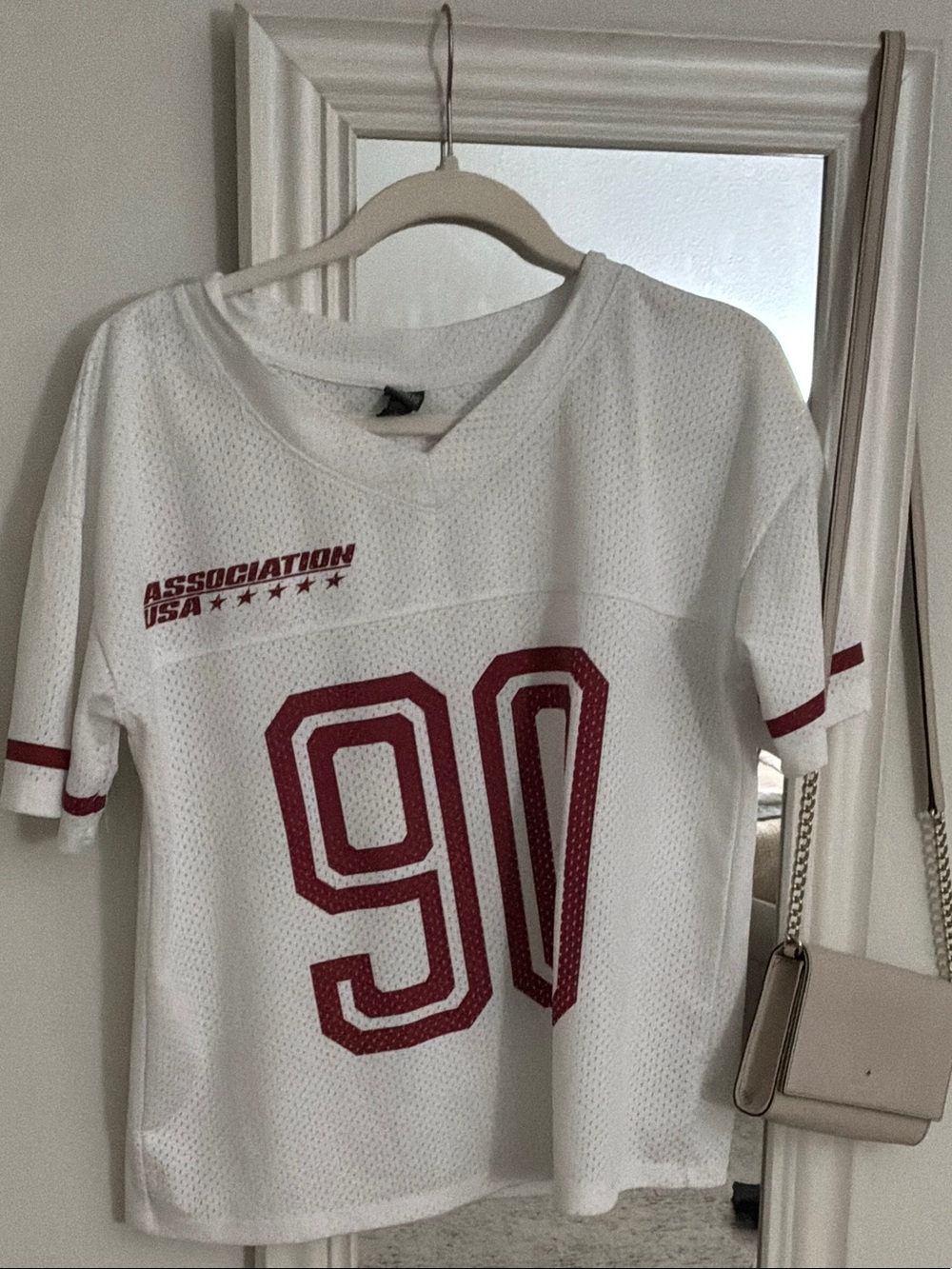 White/maroon red jersey